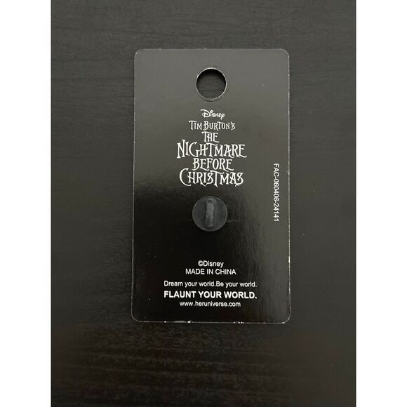 Disney The Nightmare Before Christmas Zero Doghouse Enamel Pin - Picture 2 of 3